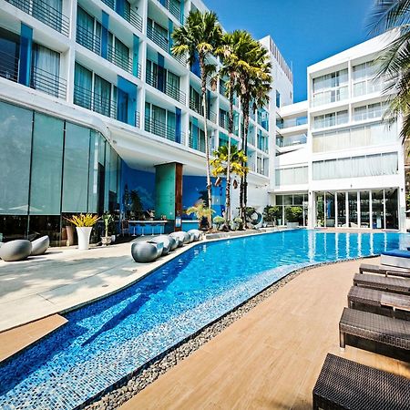 Hotel Baraquda Heeton Pattaya By Compass Hospitality Esterno foto