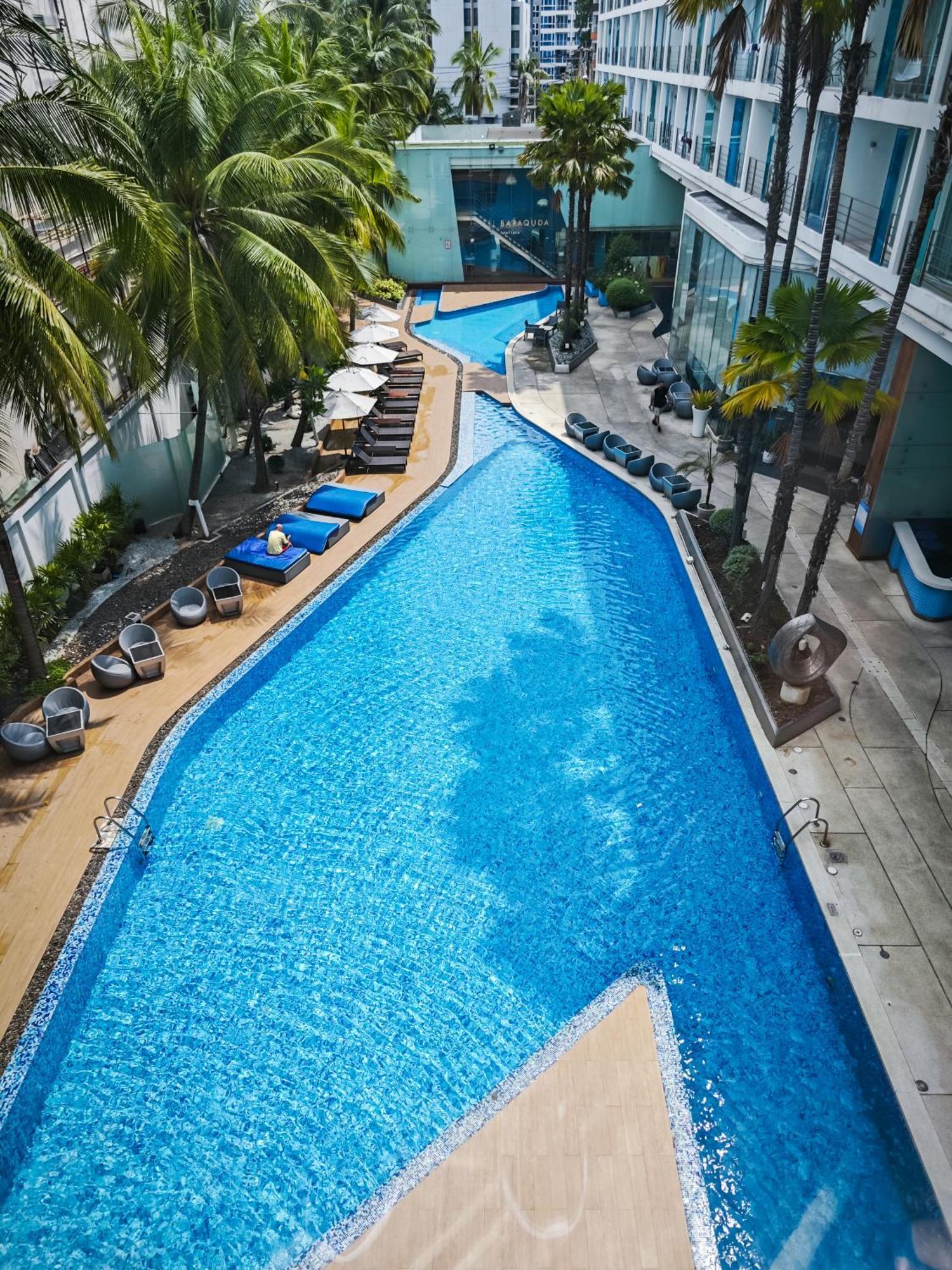 Hotel Baraquda Heeton Pattaya By Compass Hospitality Esterno foto