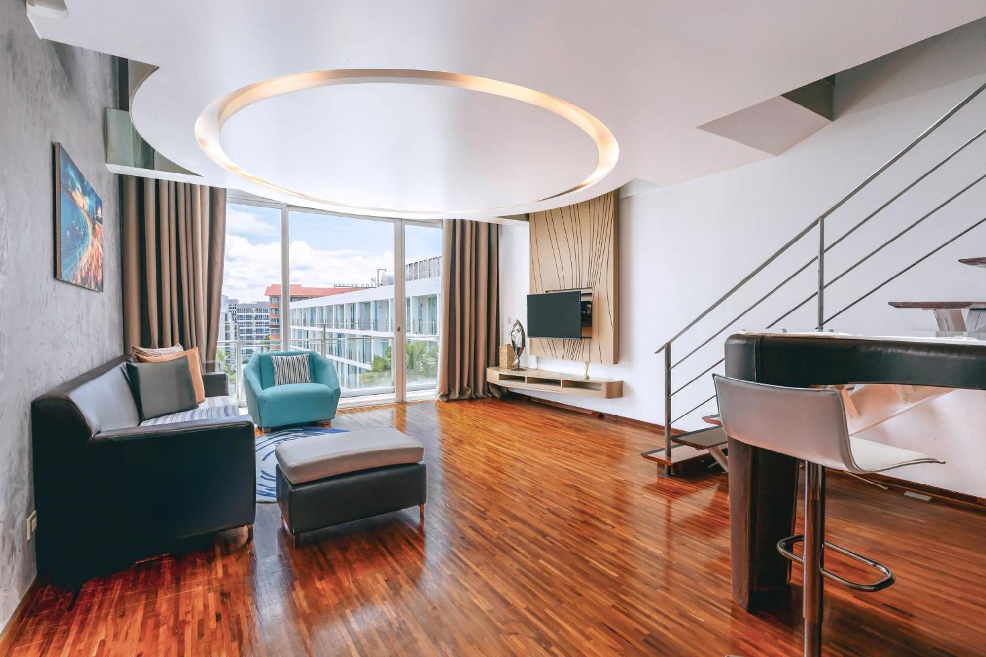 Hotel Baraquda Heeton Pattaya By Compass Hospitality Esterno foto