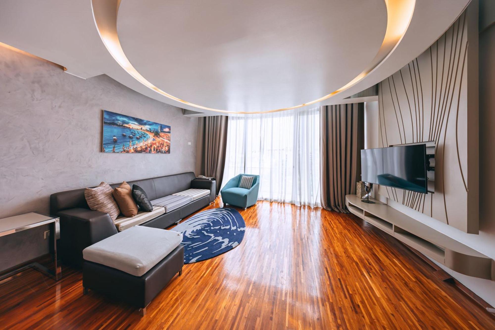 Hotel Baraquda Heeton Pattaya By Compass Hospitality Camera foto