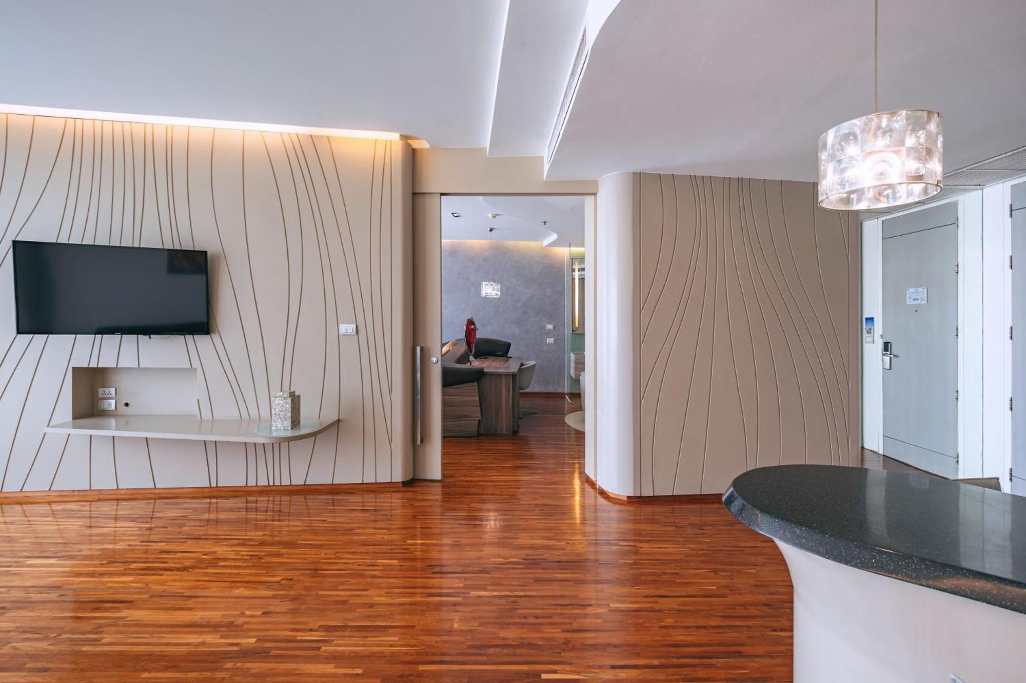 Hotel Baraquda Heeton Pattaya By Compass Hospitality Camera foto
