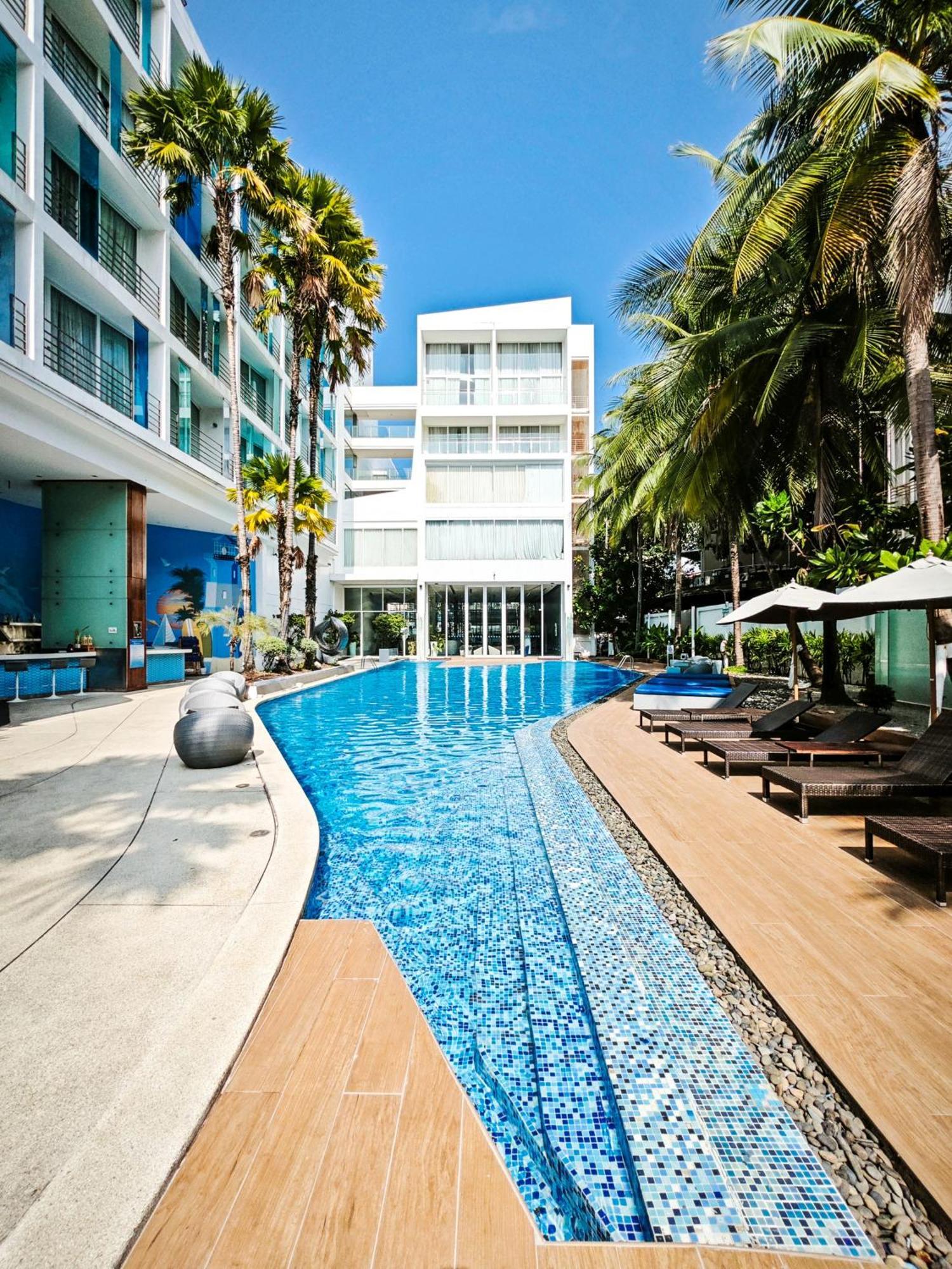 Hotel Baraquda Heeton Pattaya By Compass Hospitality Esterno foto