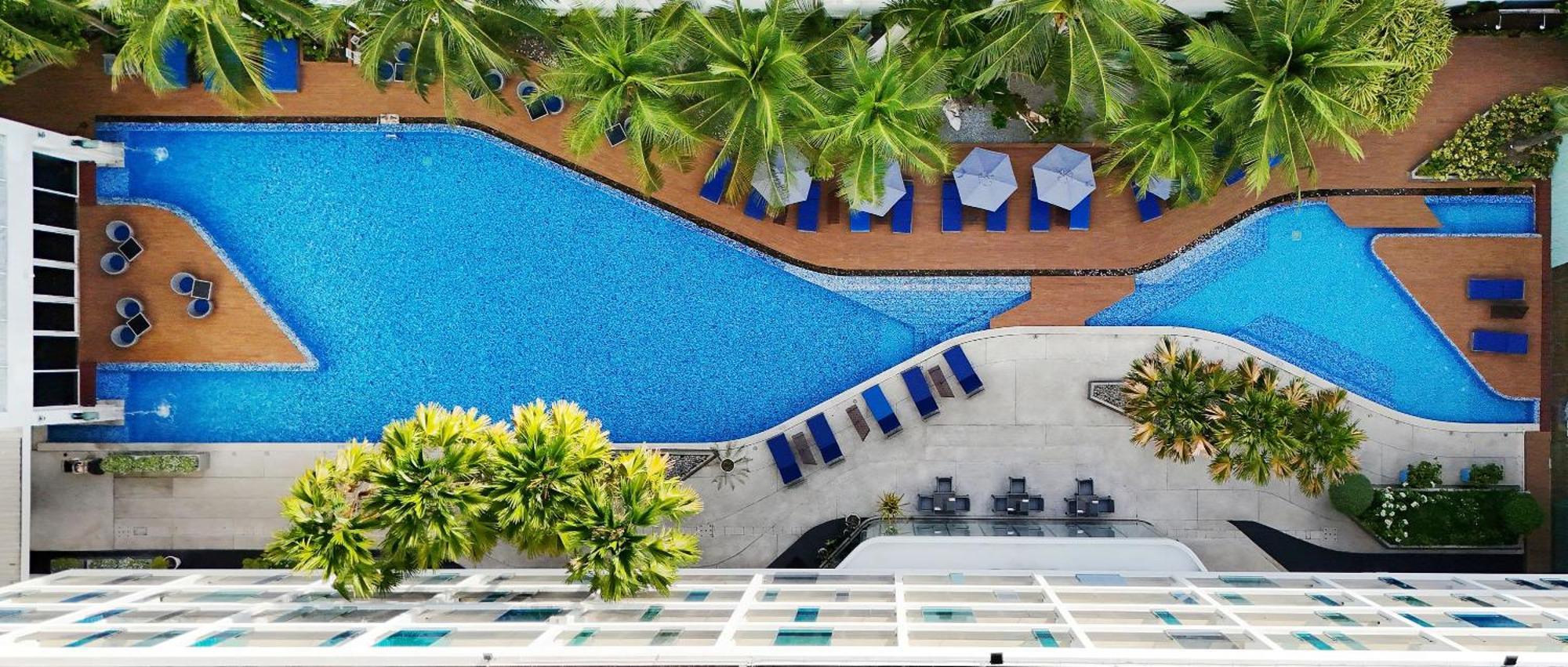 Hotel Baraquda Heeton Pattaya By Compass Hospitality Esterno foto